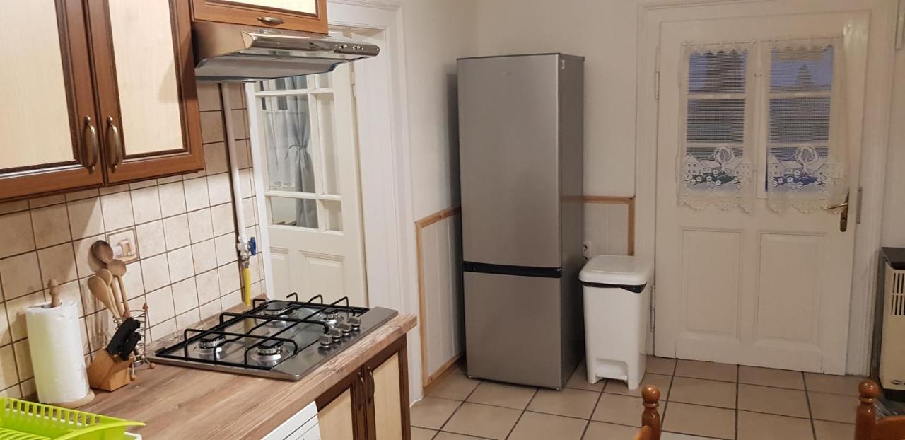 Harmonia Paraszthaz Es Apartman Poroszló Eksteriør bilde